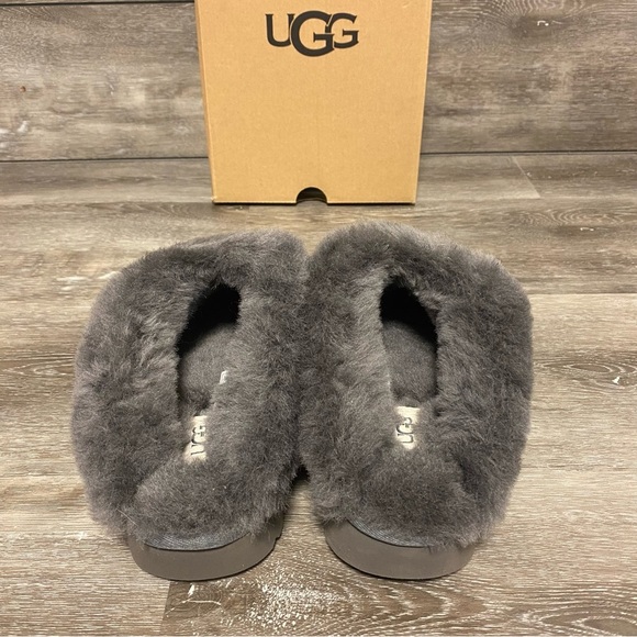 UGG | Cluggette Ugg Graphic In Charcoal Grey Size 6 NEW - Picture 5 of 8